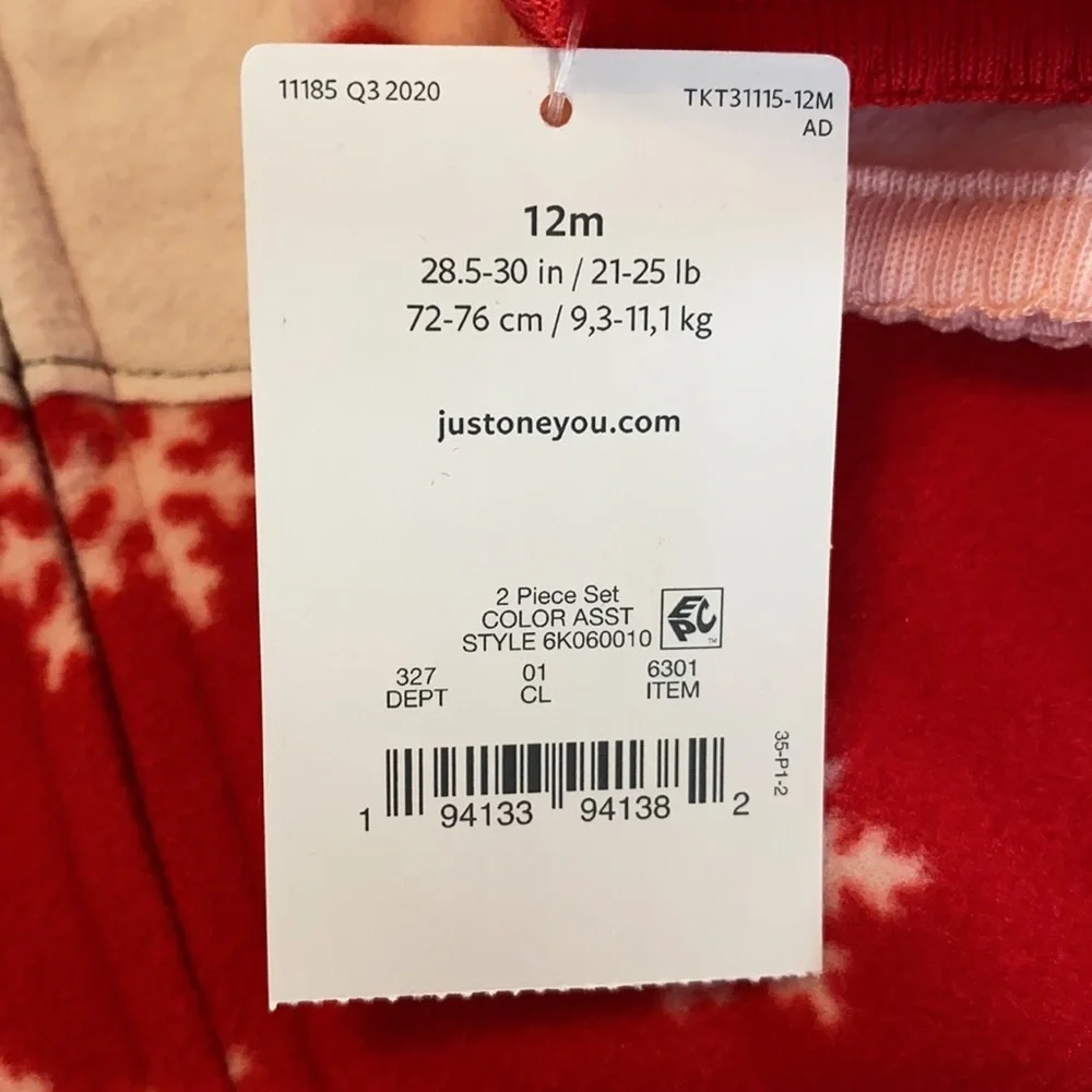 Carter’s Christmas Long Sleeve Footed size 12 m